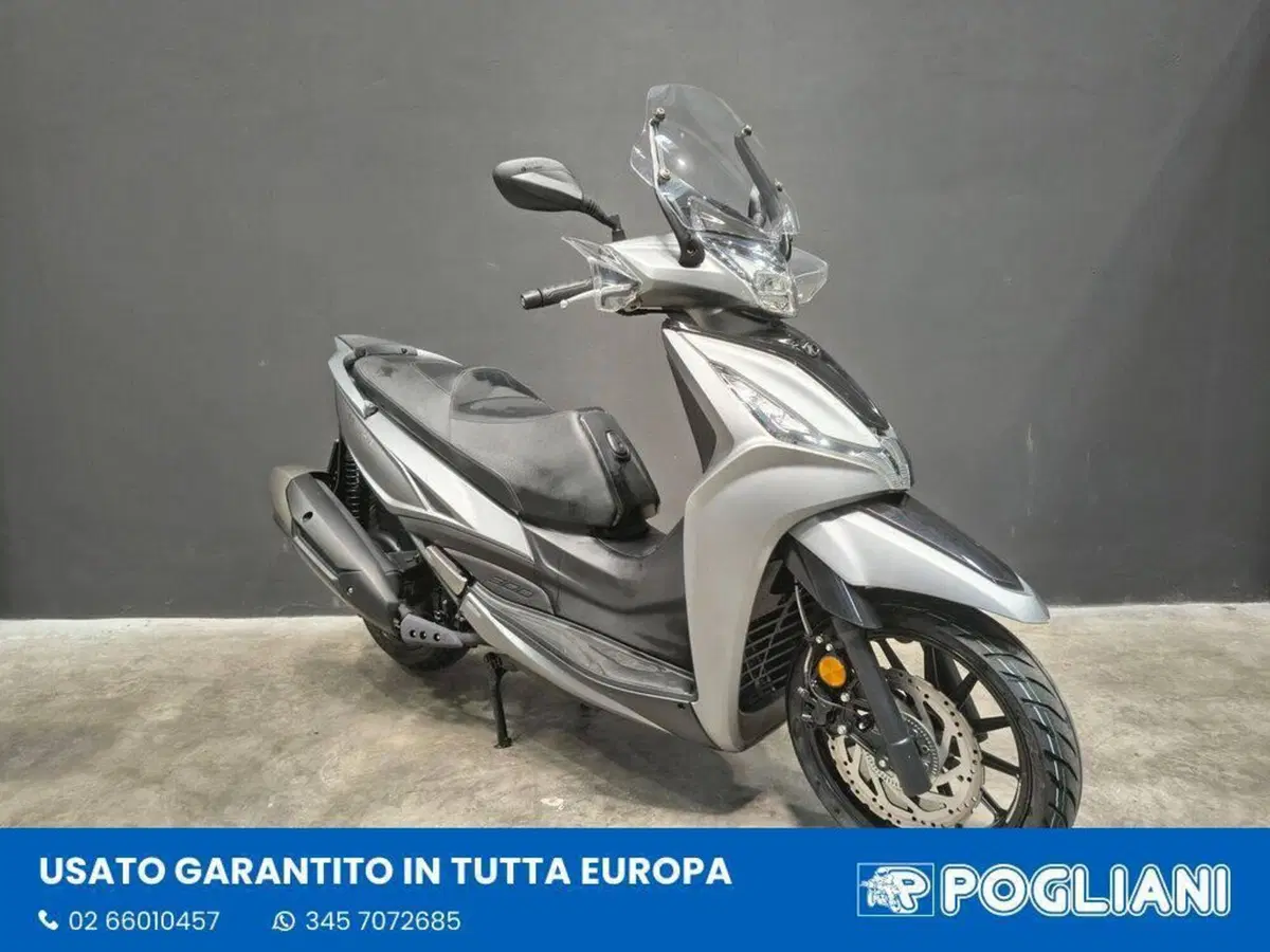 Kymco Agility 300i (2021 - 25) (2)
