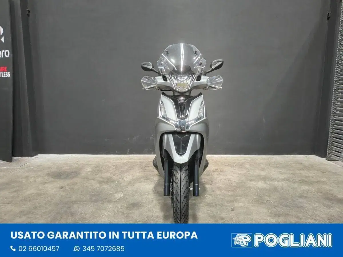 Kymco Agility 300i (2021 - 25) (3)