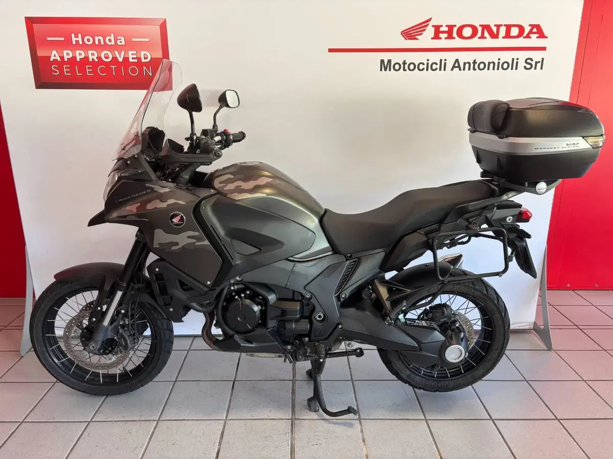 Honda Crosstourer DCT ABS (2011 - 15) (2)