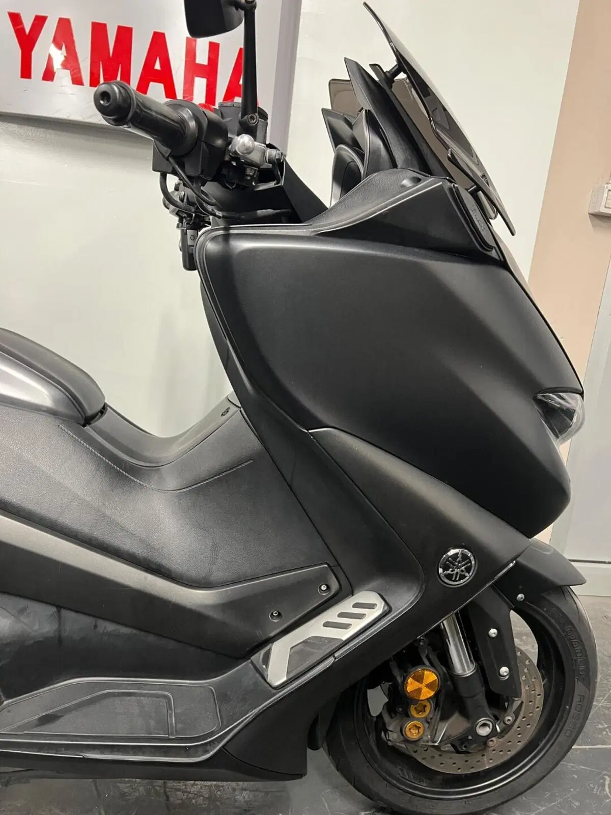 Yamaha T-Max 560 Tech Max (2021) (7)