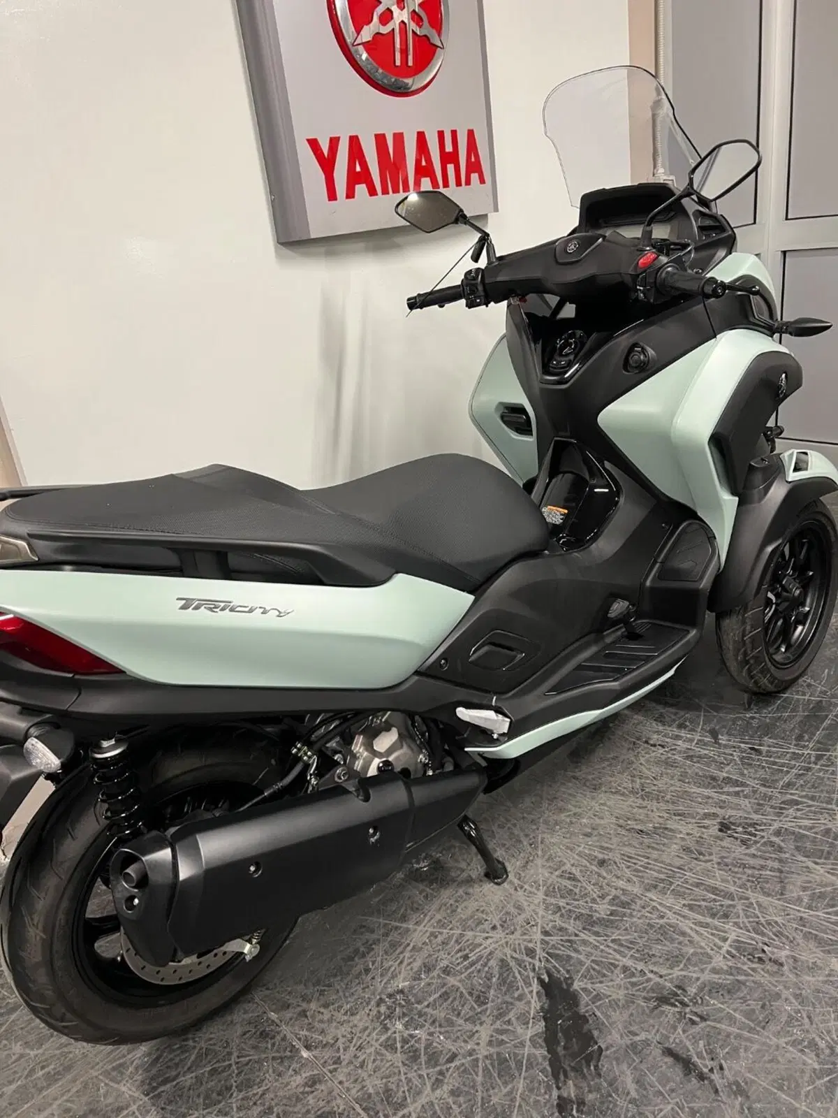 Yamaha Tricity 300 (2021 - 24) (4)