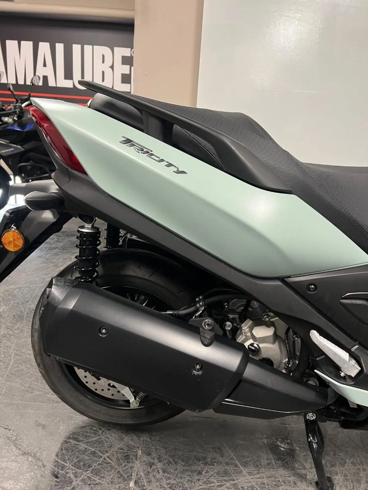 Yamaha Tricity 300 (2021 - 24) (5)