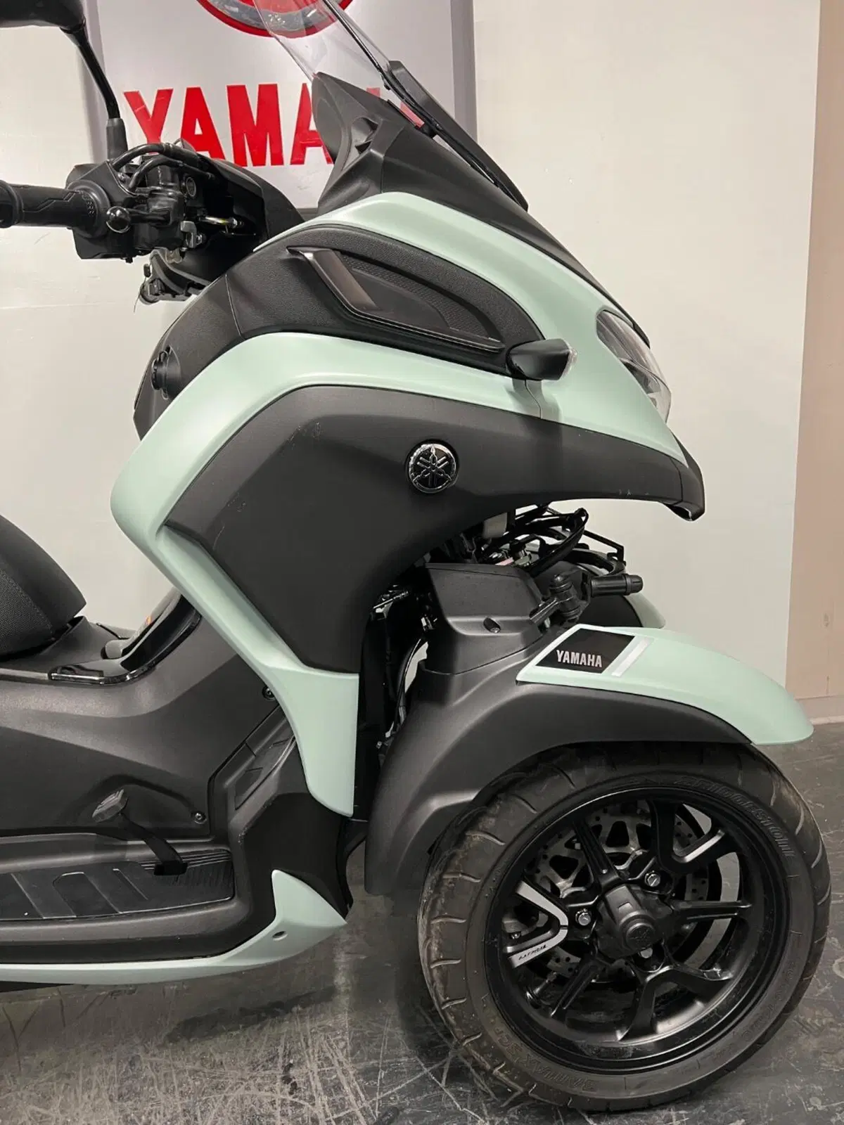Yamaha Tricity 300 (2021 - 24) (6)