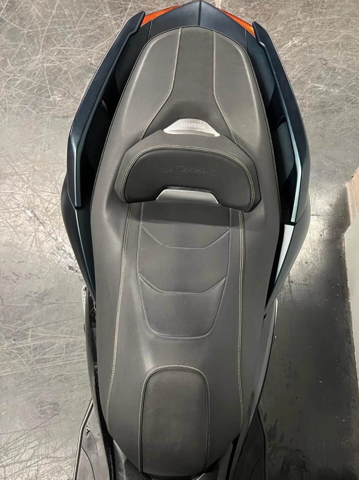 Yamaha X-Max 300 Tech Max (2021 - 24) (7)
