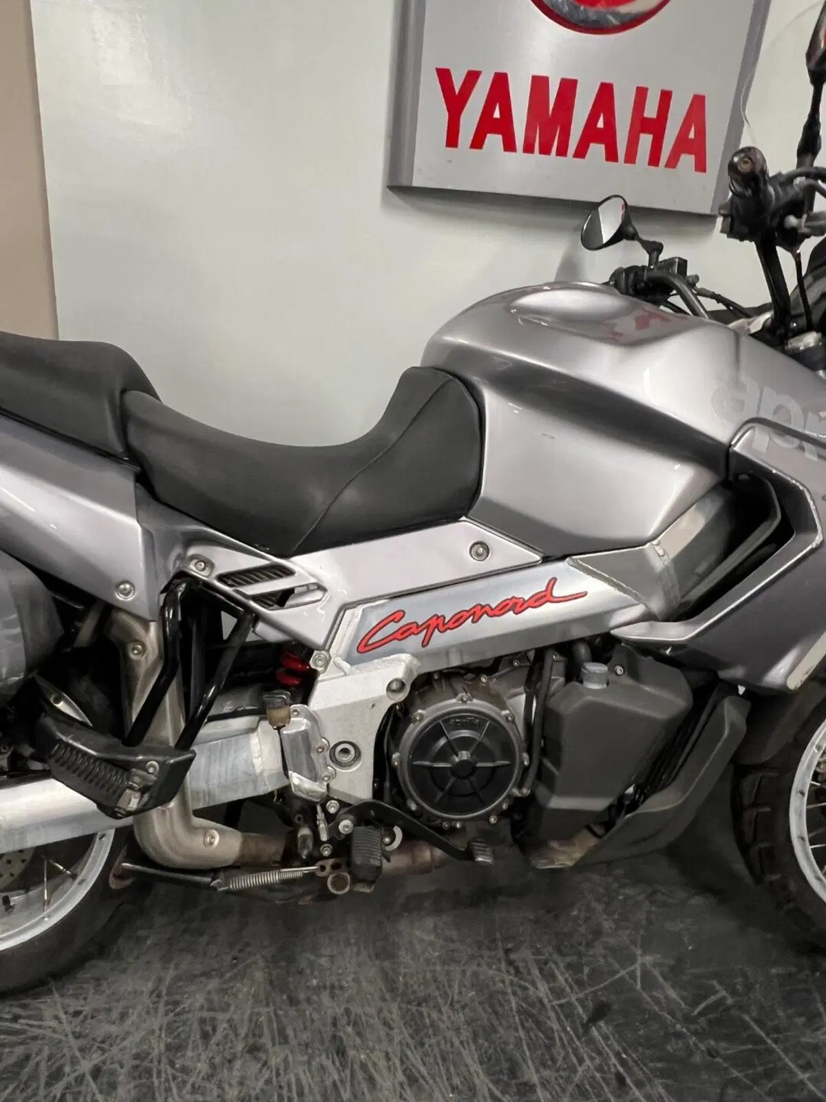 Aprilia Caponord ETV 1000 (2001 - 04) (6)