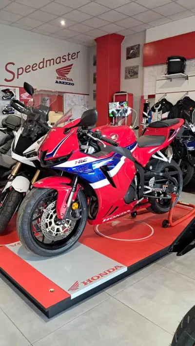 Honda CBR 600 RR (2024 - 26) nuova