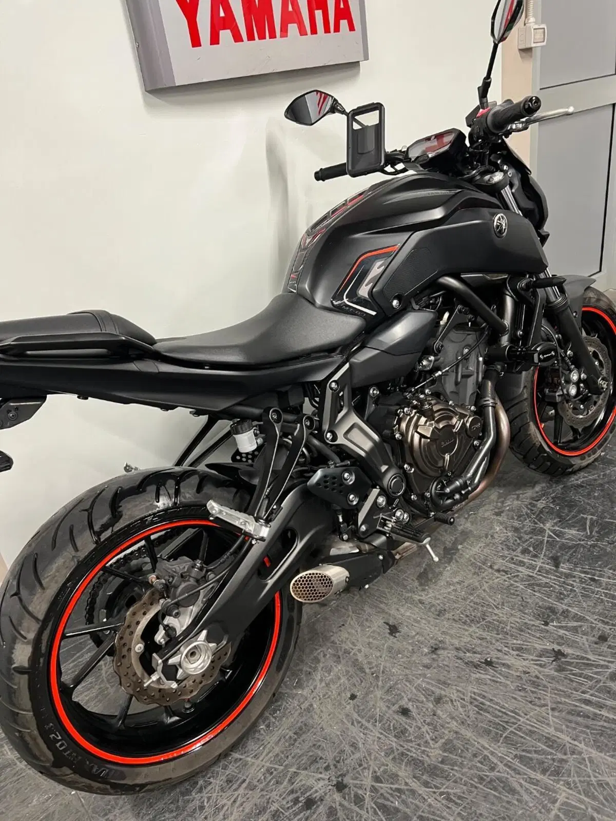 Yamaha MT-07 (2017 - 18) (4)
