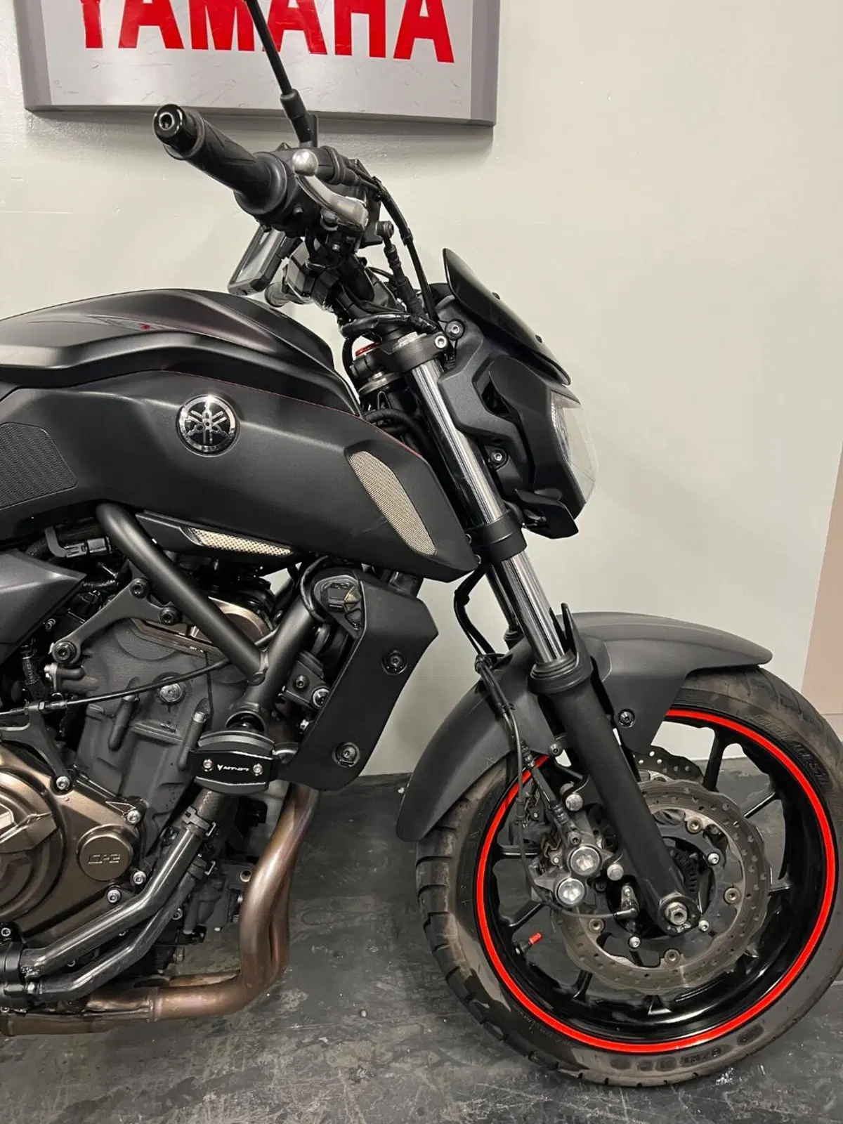 Yamaha MT-07 (2017 - 18) (7)