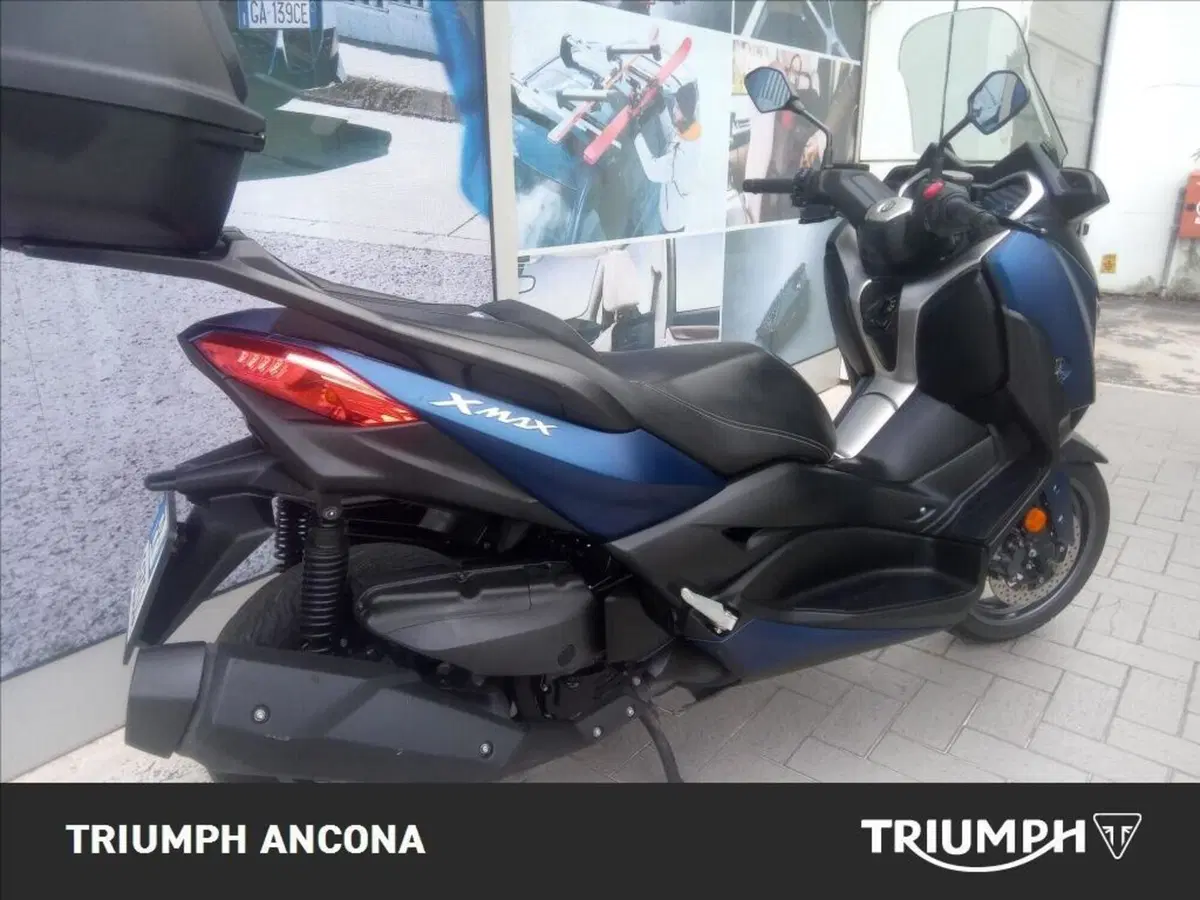 Yamaha X-Max 400 ABS (2017 - 20) (8)