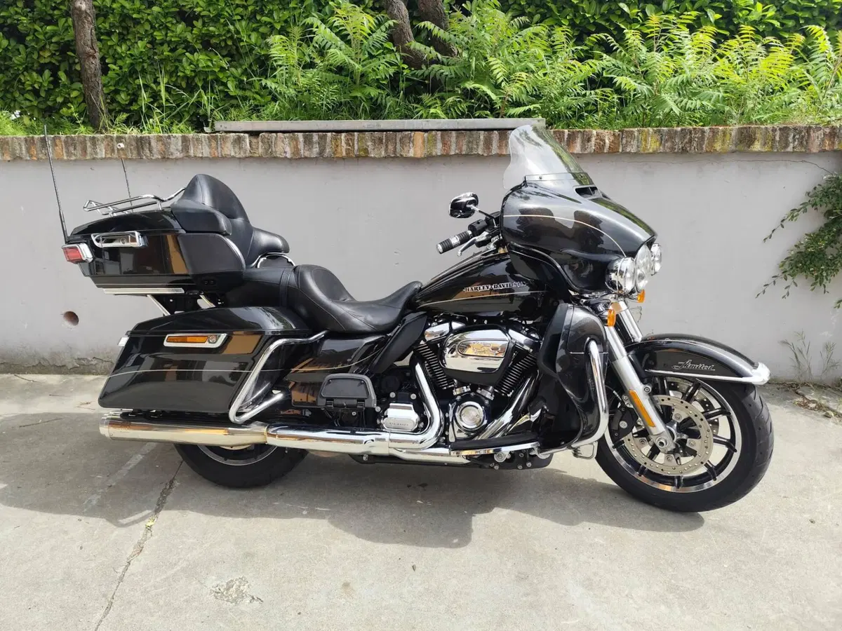 Harley-Davidson 107 Electra Glide Ultra Limited (2017 - 18) - FLHTK