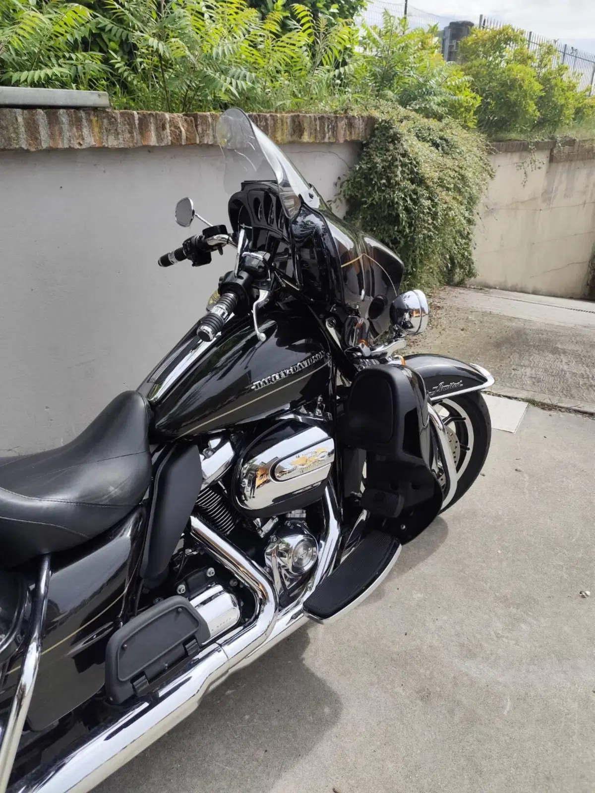 Harley-Davidson 107 Electra Glide Ultra Limited (2017 - 18) - FLHTK (4)