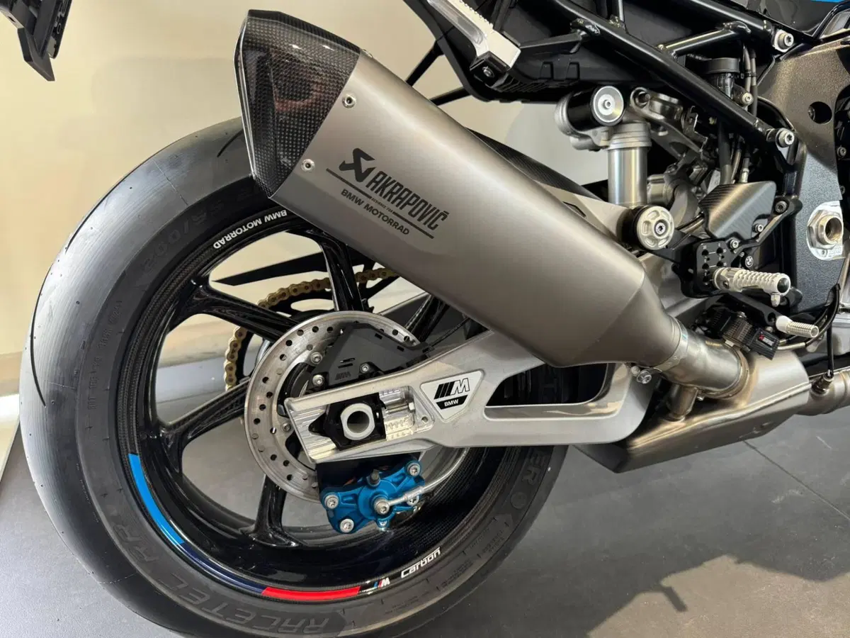 Bmw M 1000 RR (2025 - 26) (11)