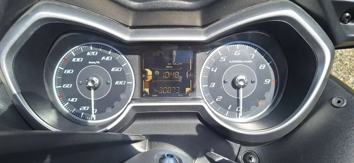Yamaha X-Max 400 ABS (2017 - 20) (5)