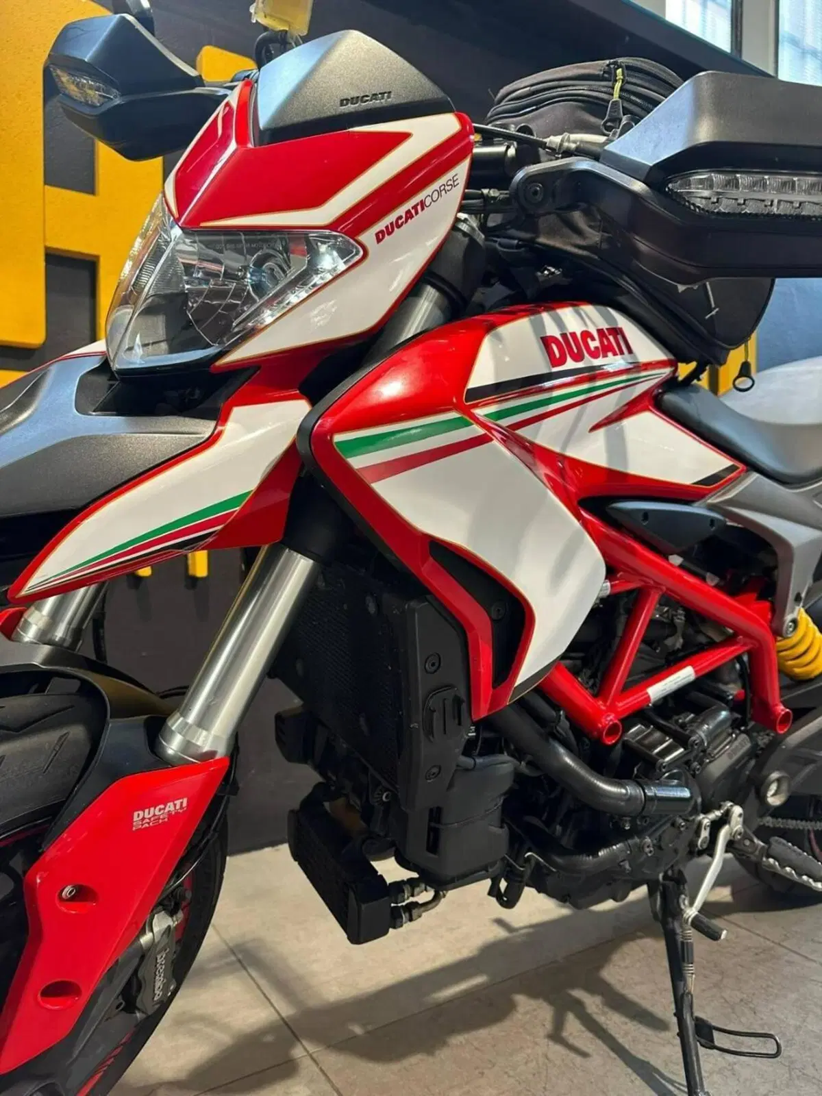 Ducati Hypermotard 939 SP (2016 - 18) (6)