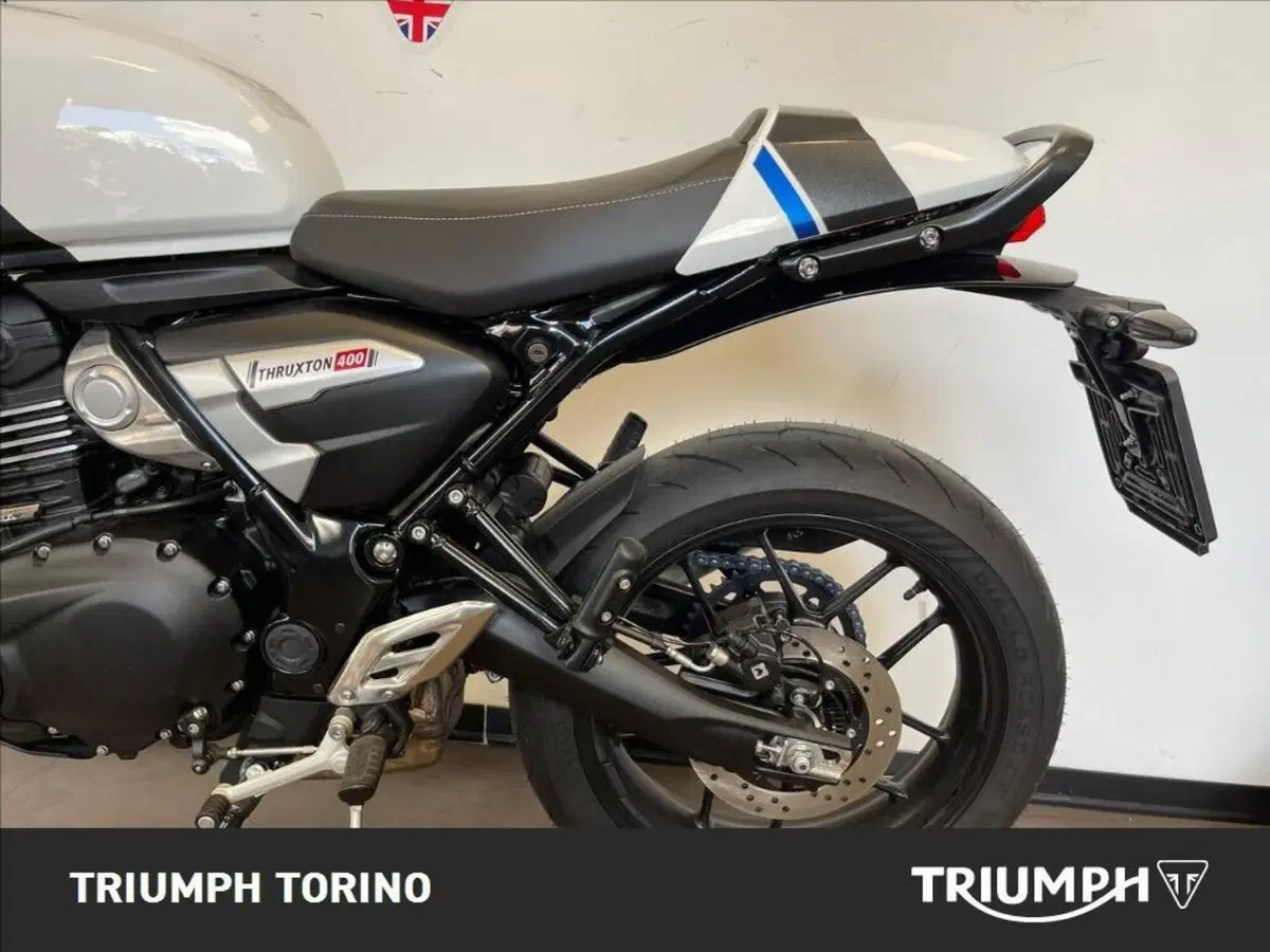 Triumph Thruxton 400 (2026) (3)