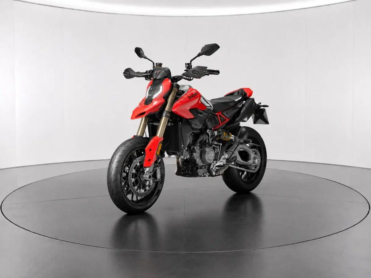 Ducati Hypermotard 796 (2012) (2)