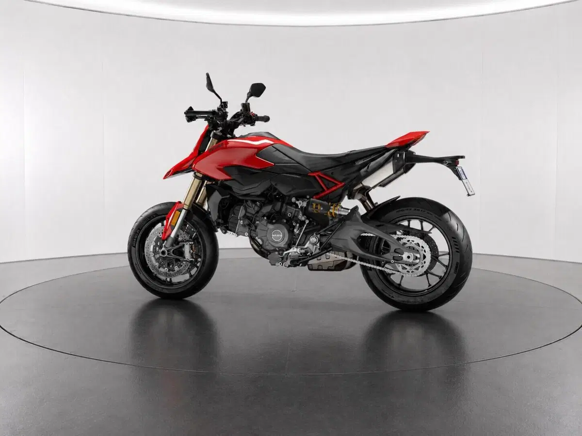 Ducati Hypermotard 796 (2012) (4)