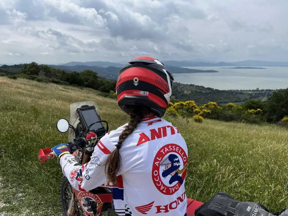 Dal Tacco al Tassello alla 1000 Sassi 2026: le ragazze adventure sfidano l'Umbria [VIDEO] (13)