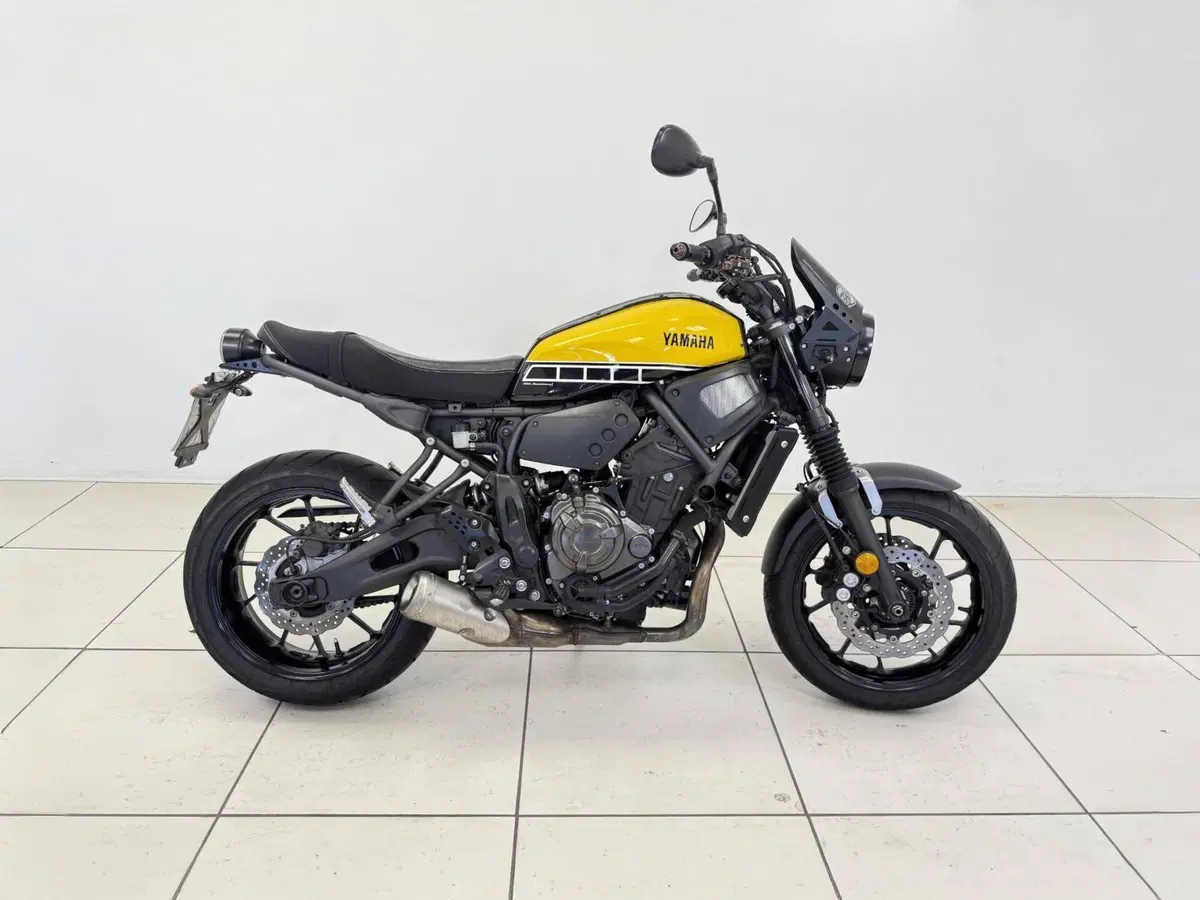 Yamaha XSR 700 ABS 60th Anniversary (2016 - 18)
