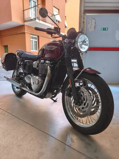 Triumph Bonneville T120 (2016 - 20) usata