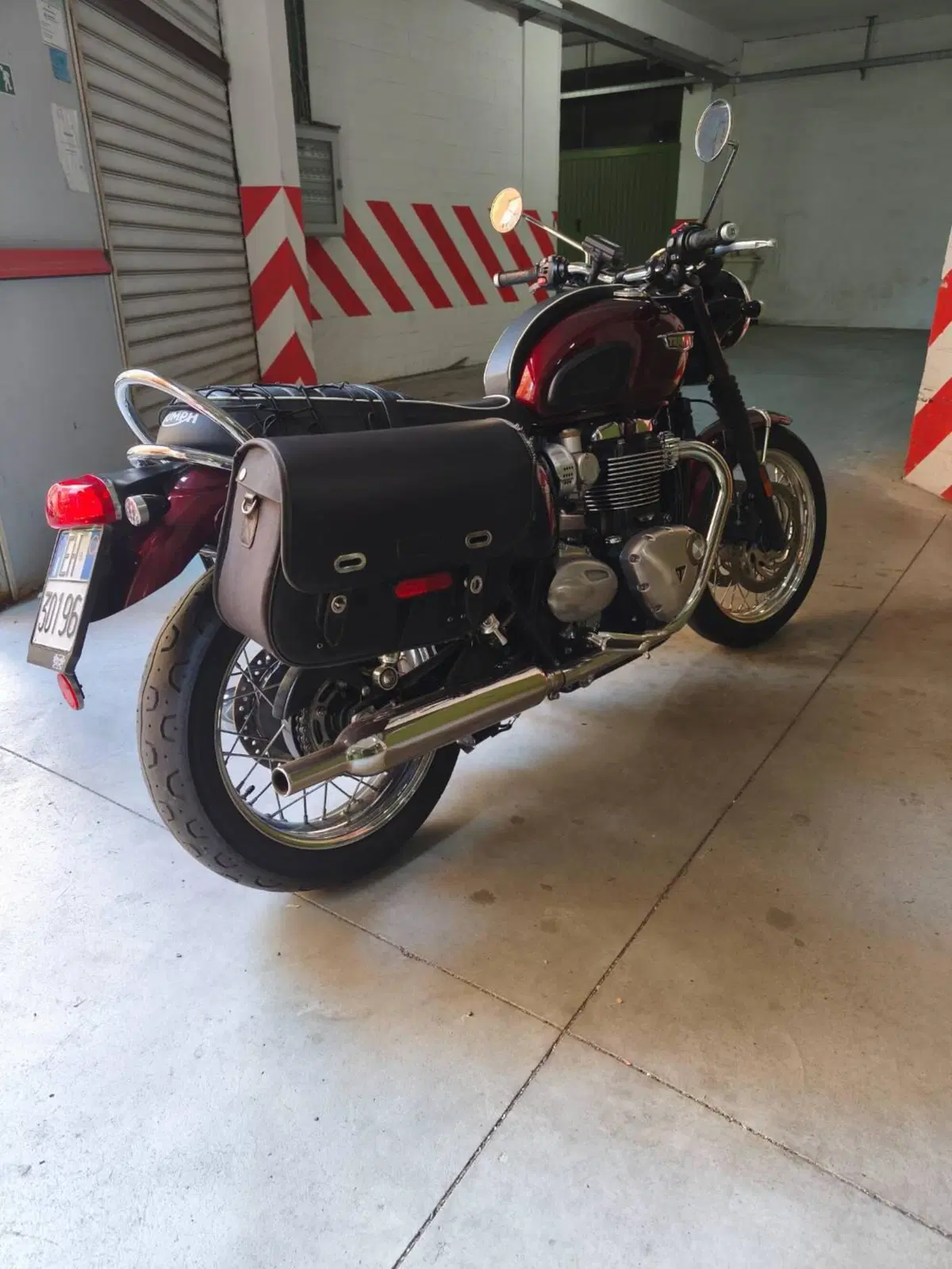 Triumph Bonneville T120 (2016 - 20) (7)
