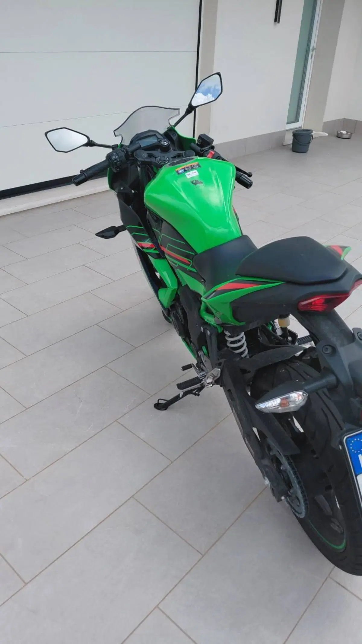 Kawasaki Ninja 125 Performance (2021 - 24) (3)