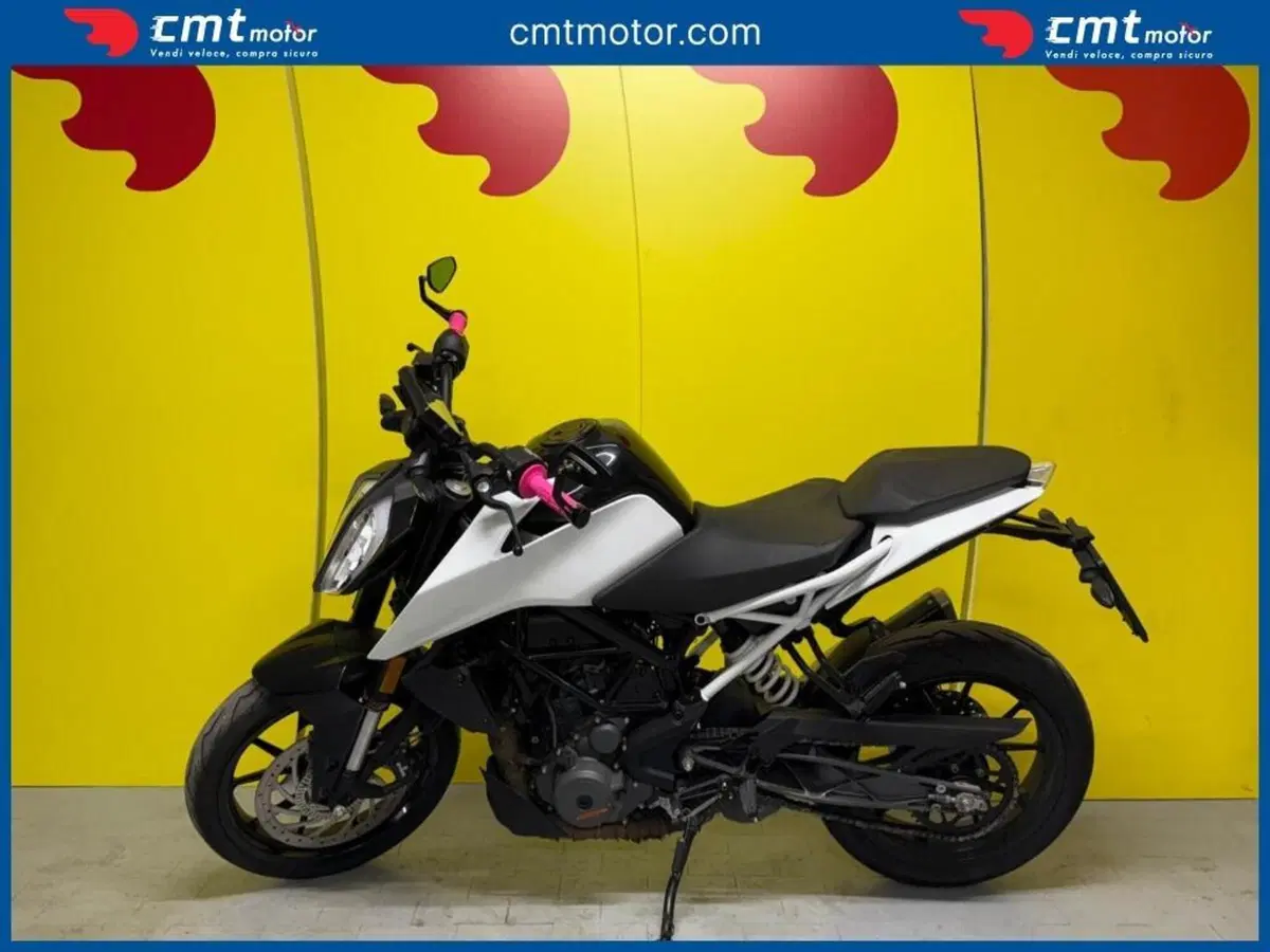 KTM 390 Duke (2021 - 23) (3)