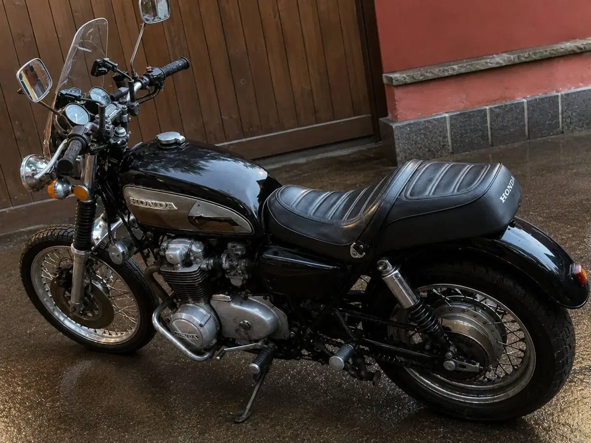 Honda CB 500 Four (2)