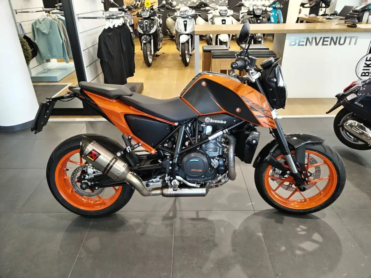 KTM 690 Duke (2016 - 19) (4)