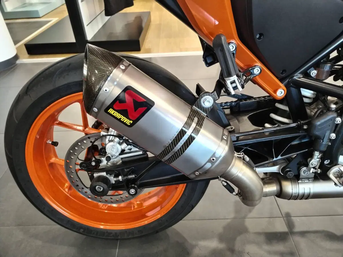 KTM 690 Duke (2016 - 19) (8)
