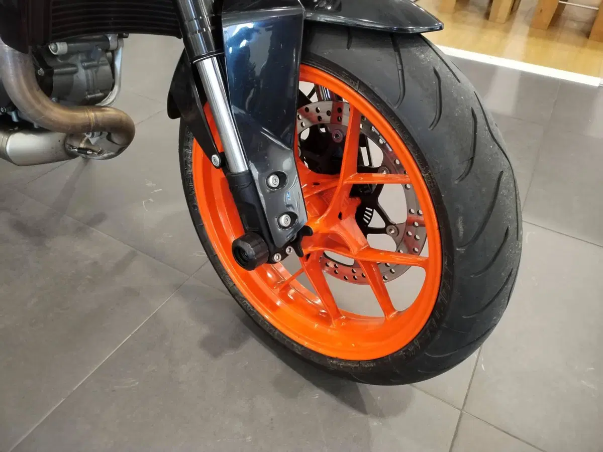 KTM 690 Duke (2016 - 19) (10)