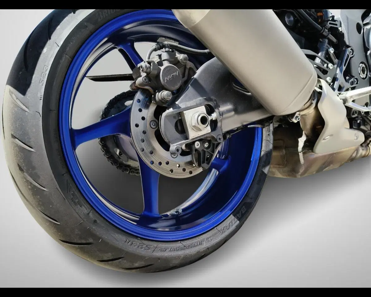 Yamaha MT-10 (2022 - 26) (17)