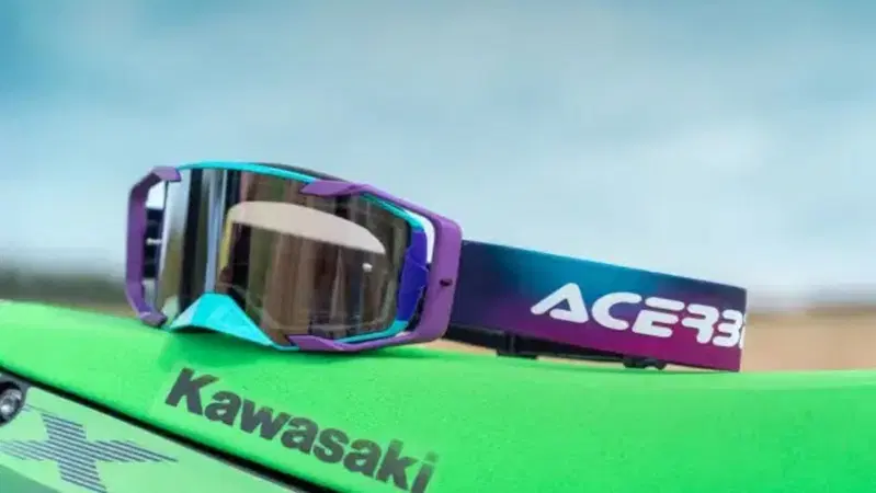 Acerbis debutta nelle maschere da motocross ed enduro: tre modelli e una linea junior. Il nostro test [VIDEO]