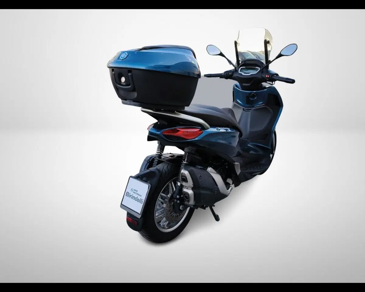 Piaggio Beverly 400 ABS-ASR (2021 - 24) (3)