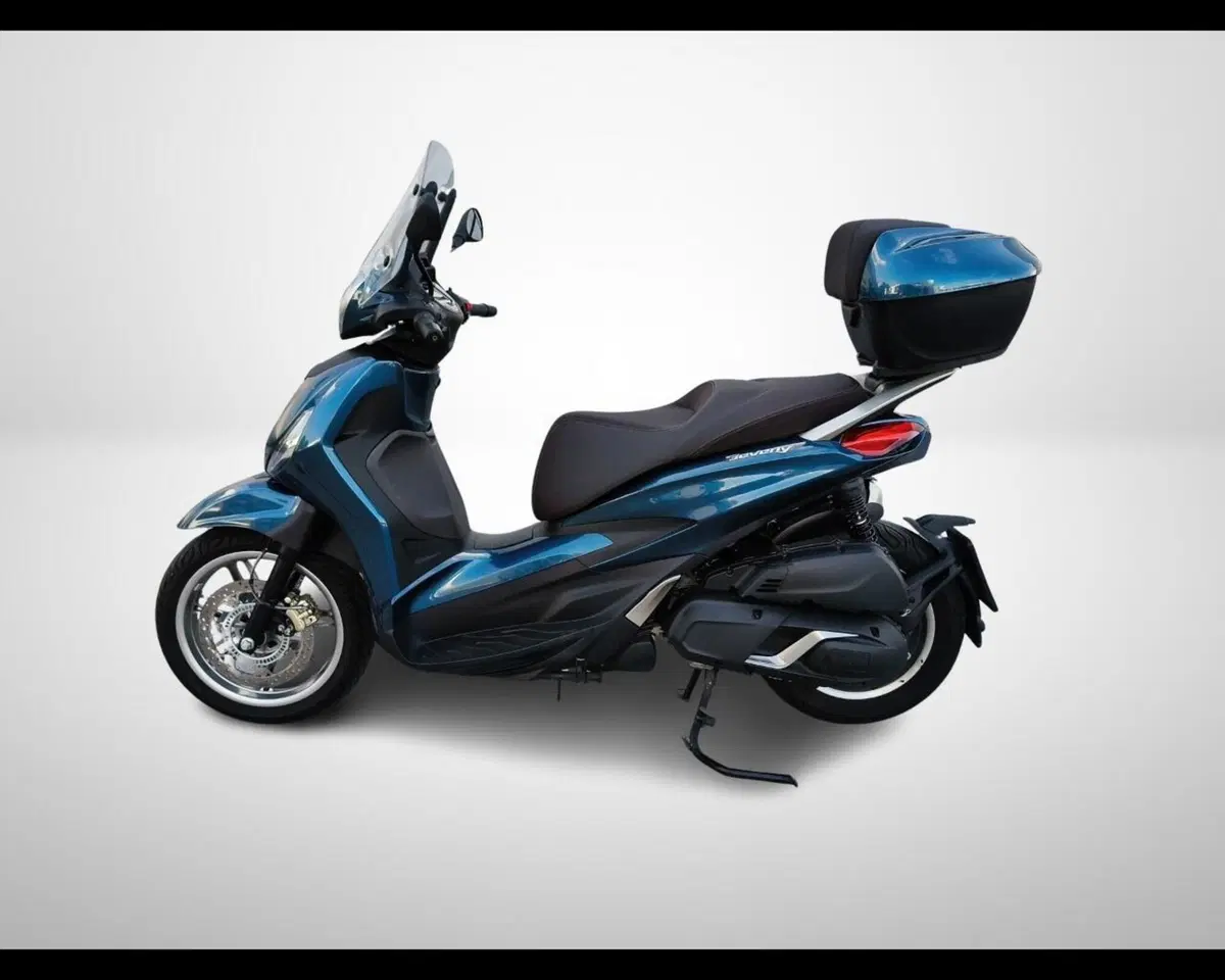Piaggio Beverly 400 ABS-ASR (2021 - 24) (6)