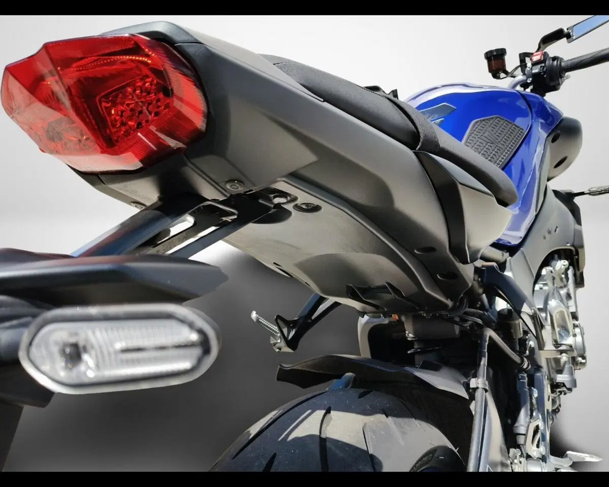 Yamaha MT-10 (2022 - 26) (19)