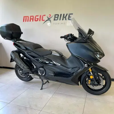 Yamaha T-Max 560 Tech Max (2020) usata