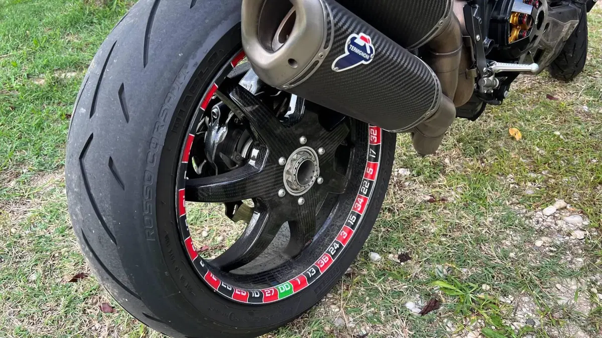Ducati Streetfighter S (2009 - 14) (8)