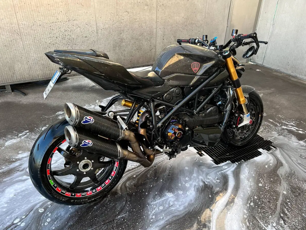 Ducati Streetfighter S (2009 - 14) (9)