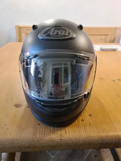 CASCO ARAI QUANTIC