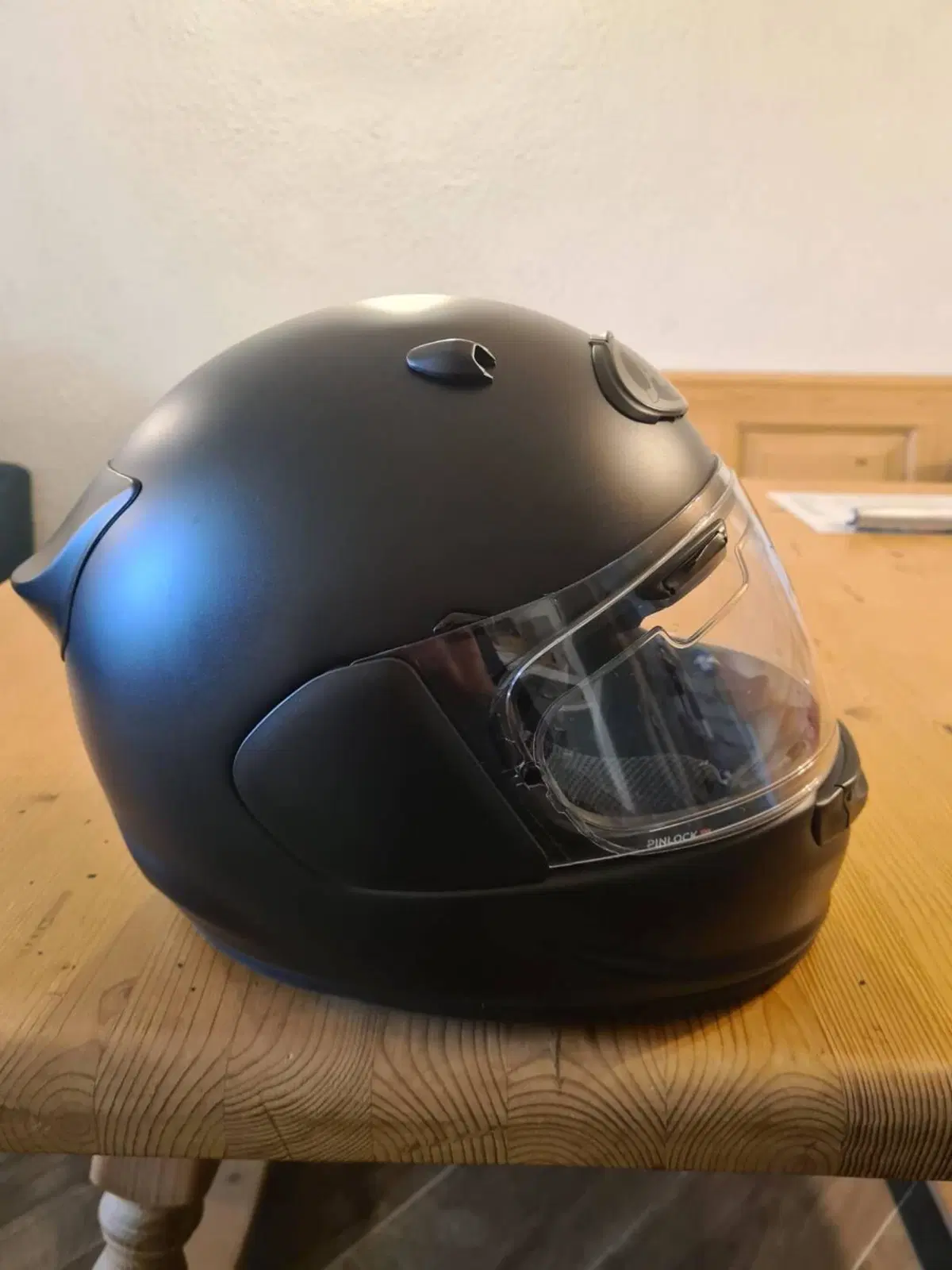 CASCO ARAI QUANTIC (4)