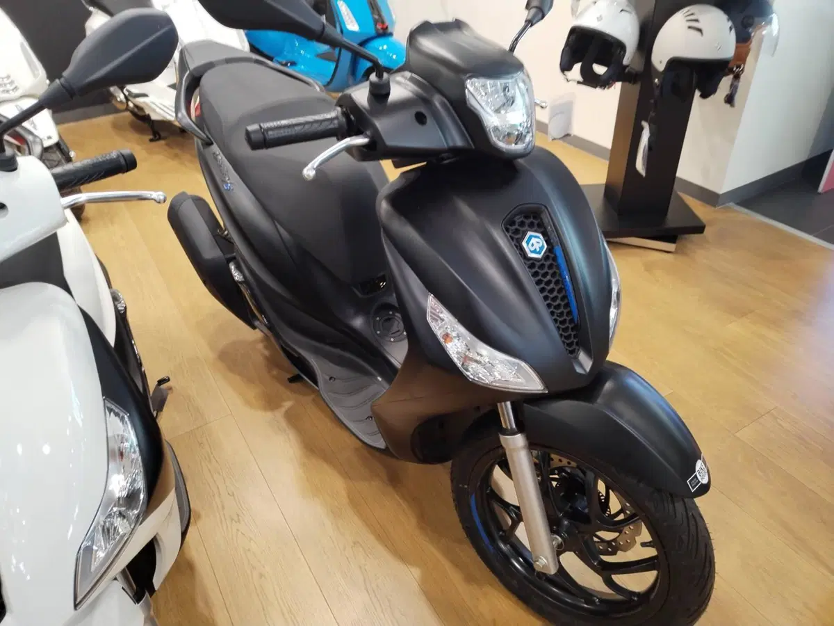 Piaggio Medley 125 S (2025 - 26) (3)