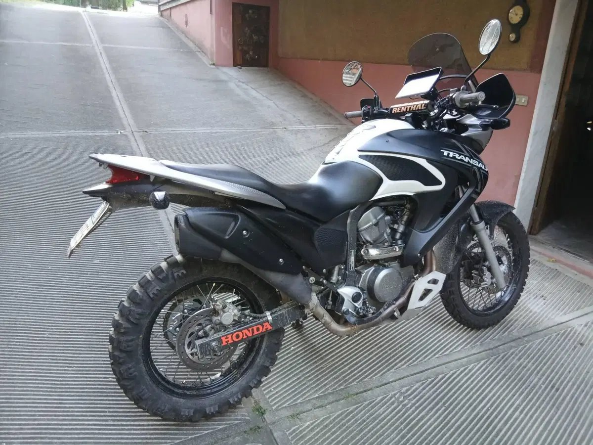 Honda Transalp XL 700 V (2007 - 2013)
