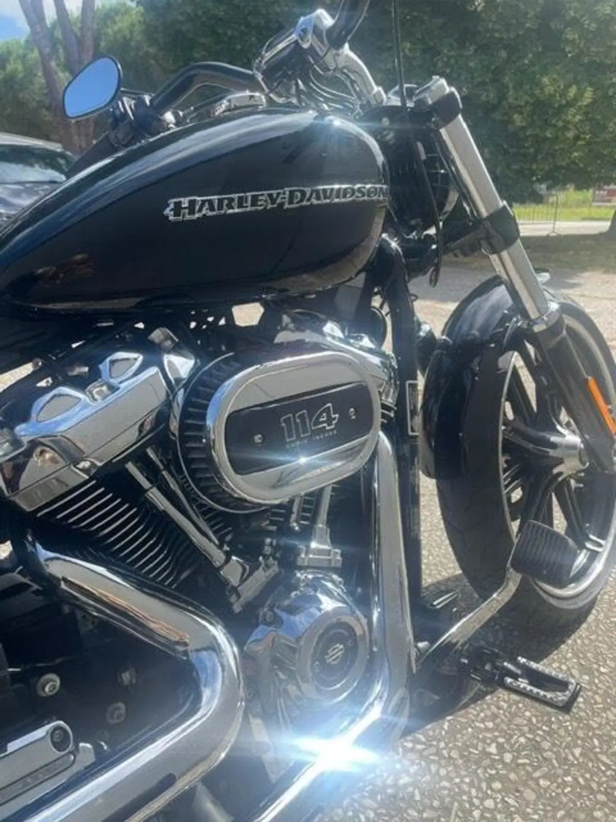 Harley-Davidson Breakout (2021 - 22) (4)