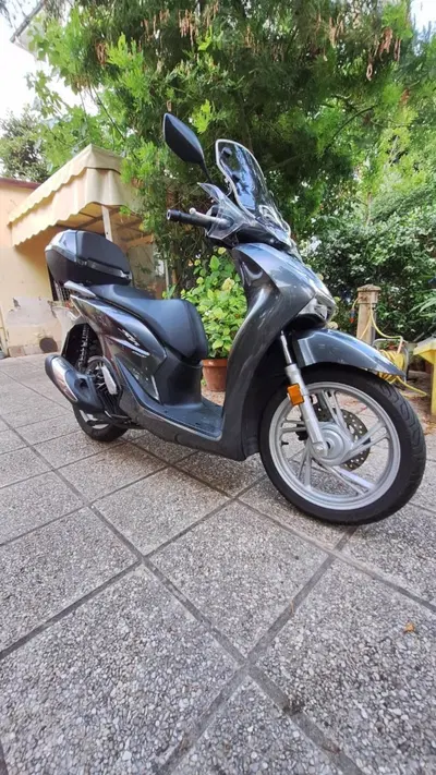 Honda SH 150i (2020 - 23) usata