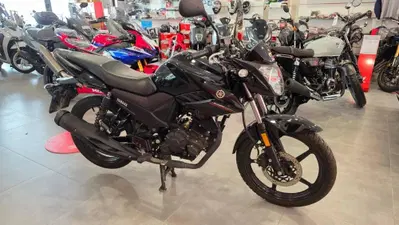 Yamaha YS 125 (2017 - 20) usata