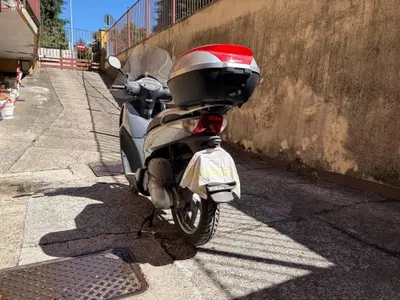 Honda SH 150 (2000 - 06) usata