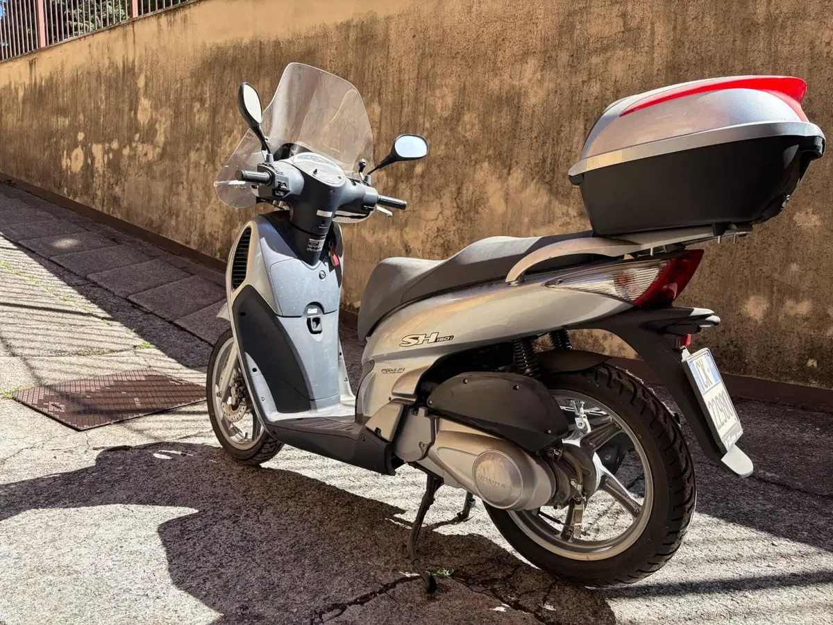 Honda SH 150 (2000 - 06) (7)