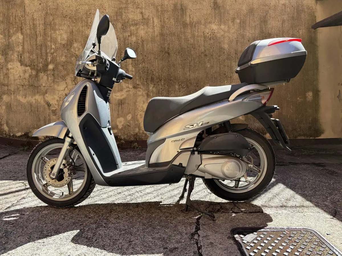 Honda SH 150 (2000 - 06) (9)