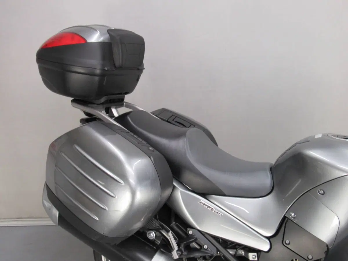 Kawasaki GTR 1400 ABS (2010 - 14) (10)